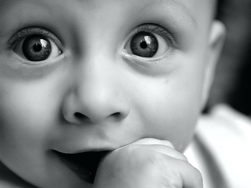 Android Hd Source - Black And White Baby Eye , HD Wallpaper & Backgrounds