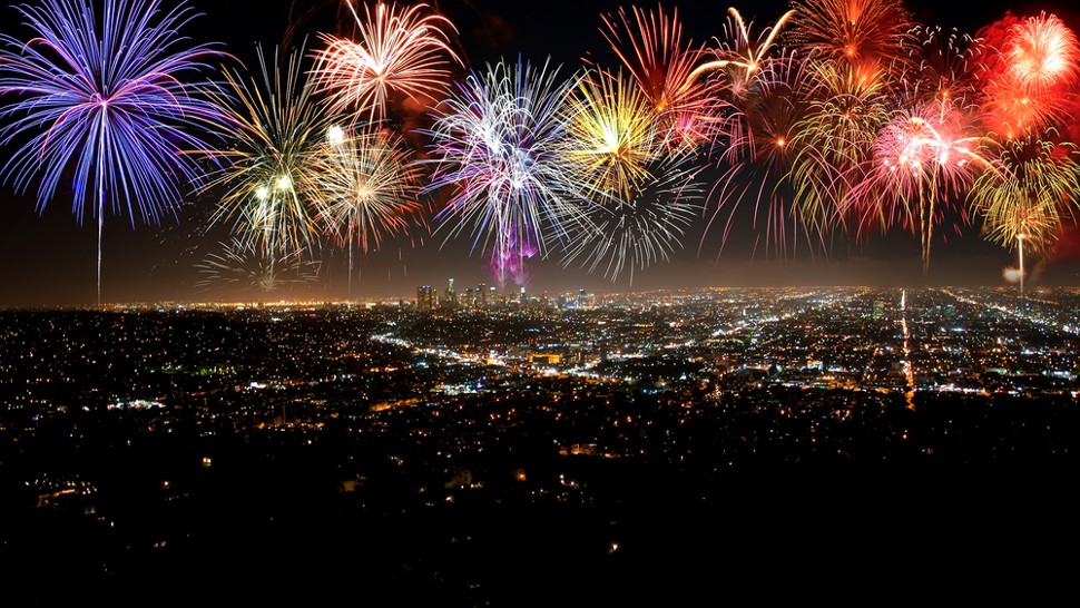 Celebrate The 4th Of July With Free Wallpapers Komando - Griffith Observatory Fireworks 4th July , HD Wallpaper & Backgrounds