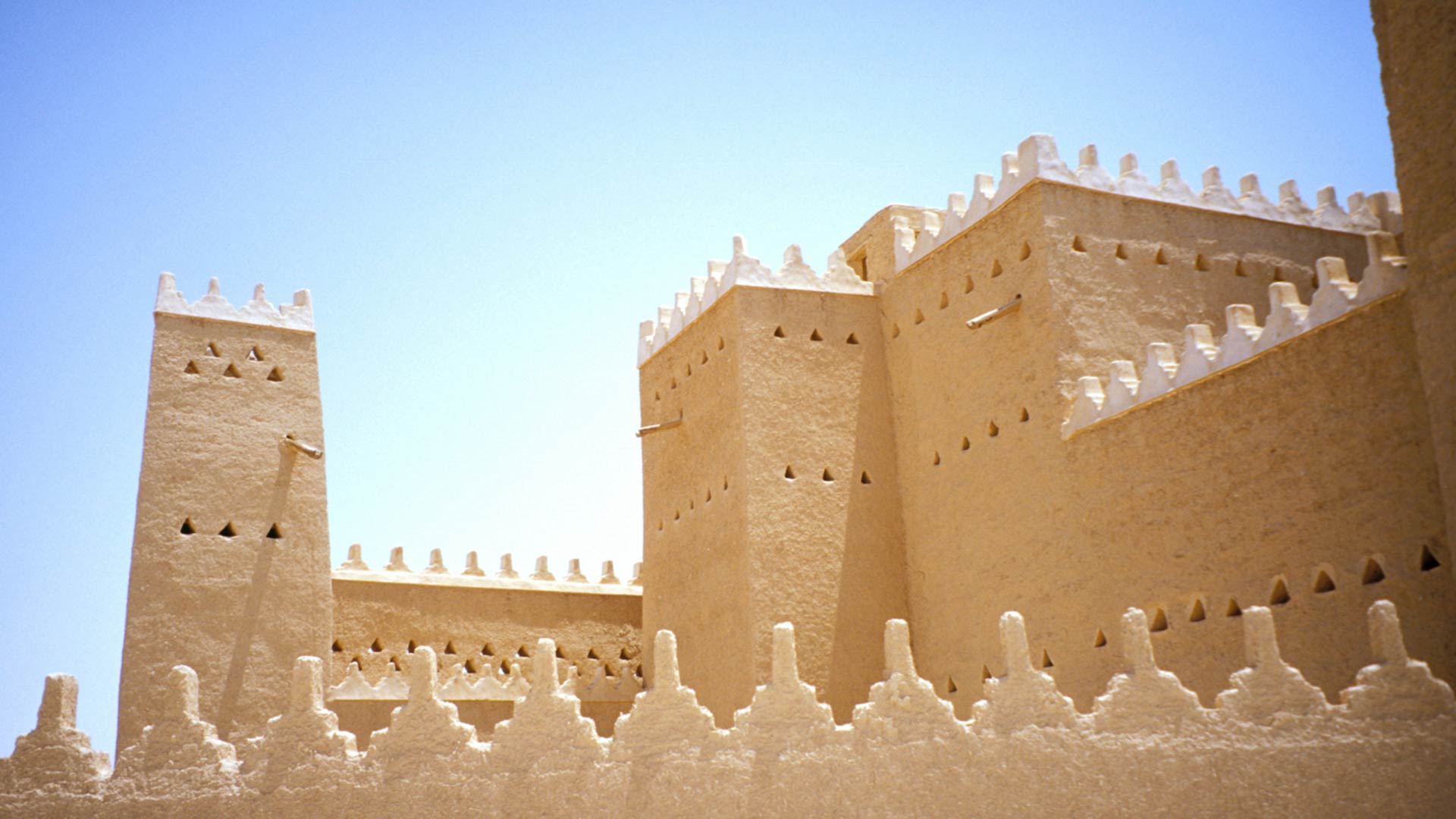 Architectural Details Of Palace Of Saad Bin Saud, Saudi - Fortification , HD Wallpaper & Backgrounds