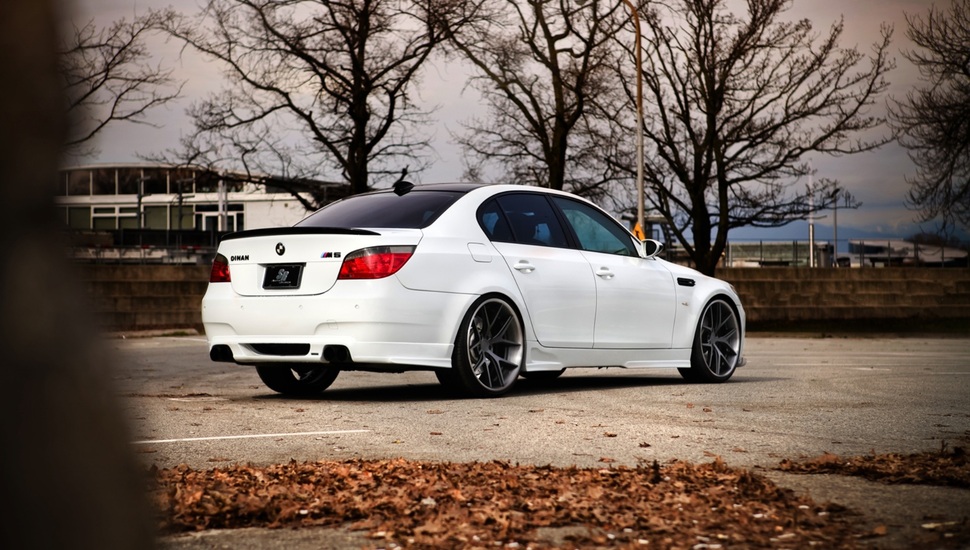 M5, Bmw, Bmw, E60, Parking, Sedan, White, White, - Bmw M5 E60 , HD Wallpaper & Backgrounds