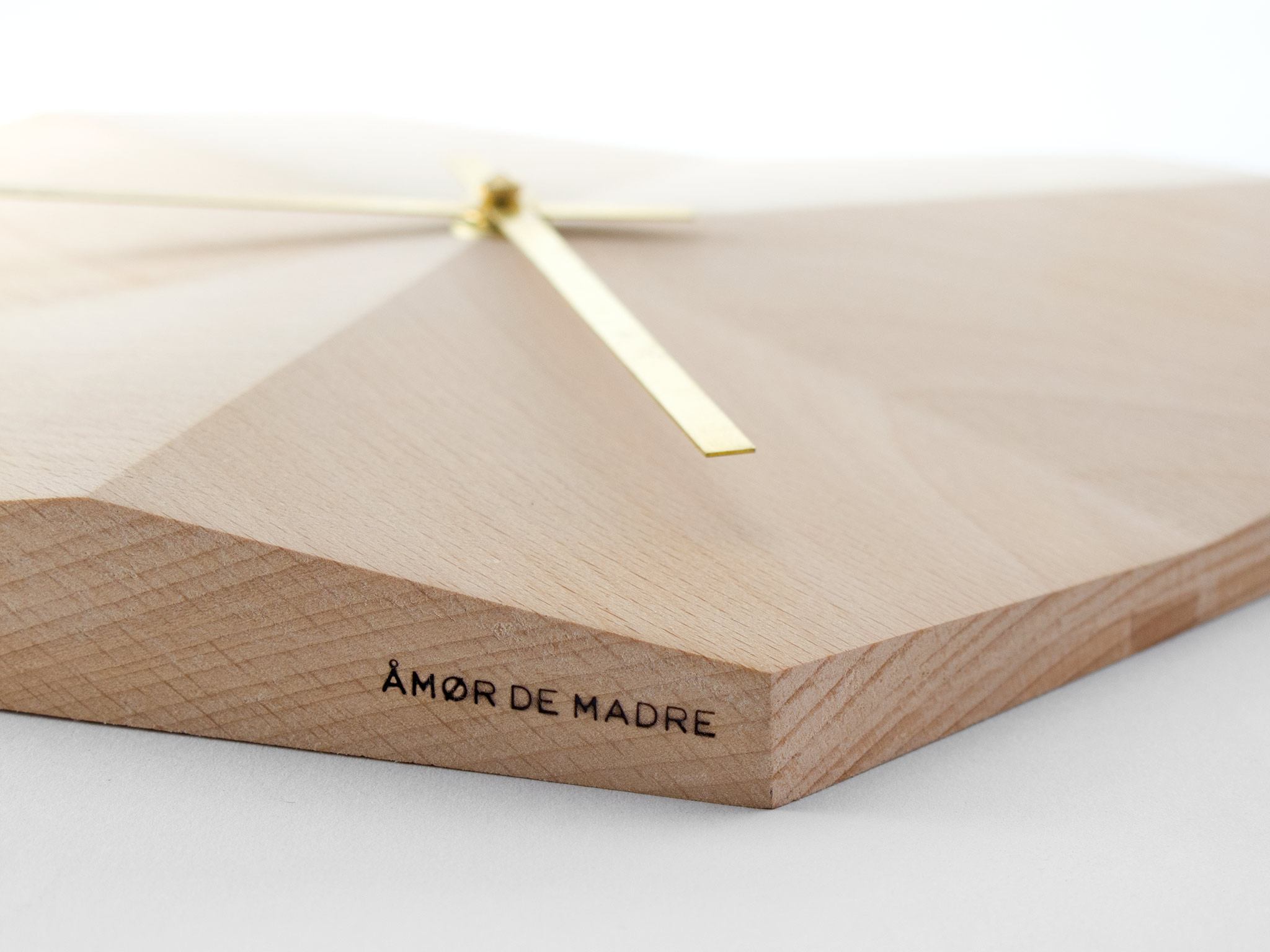Do Not Disturb Clock Designed By Amor De Madre Made - Lumber , HD Wallpaper & Backgrounds