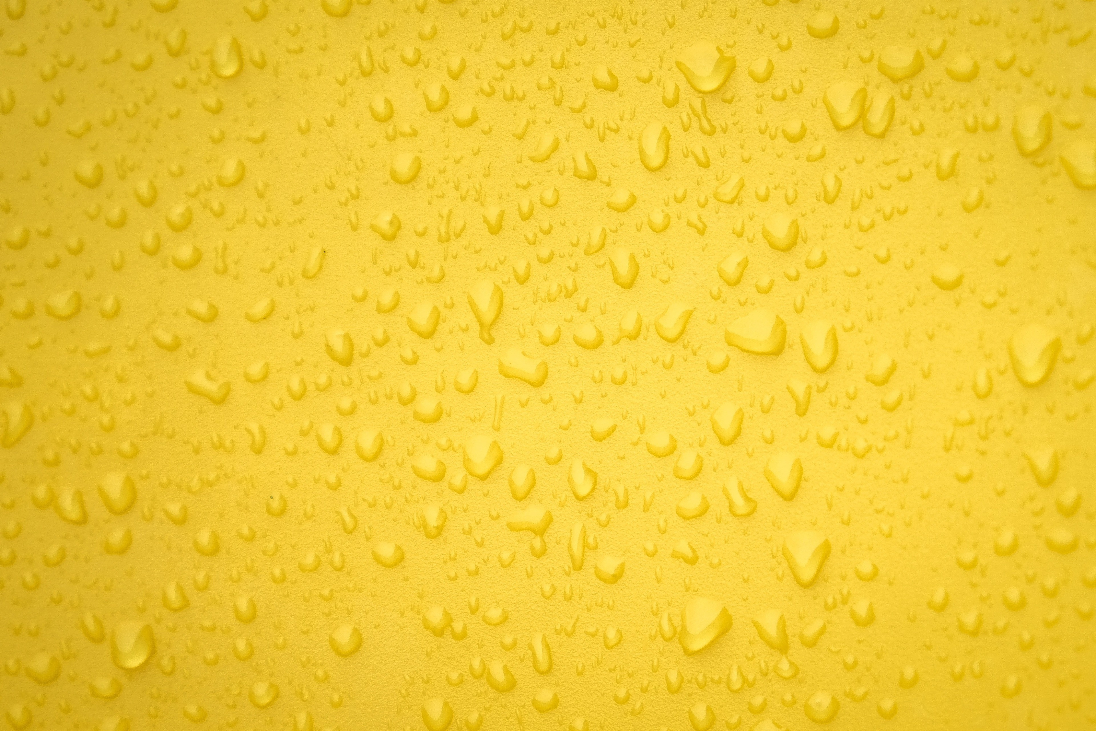 Water 4k Ultra High Definition Wallpaper - Yellow Cover Photo For Youtube , HD Wallpaper & Backgrounds
