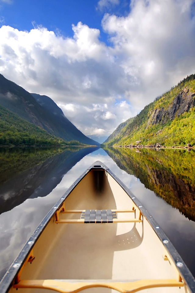 Canoe In The River Perspective Picture Wallpaper For - Boat And River , HD Wallpaper & Backgrounds