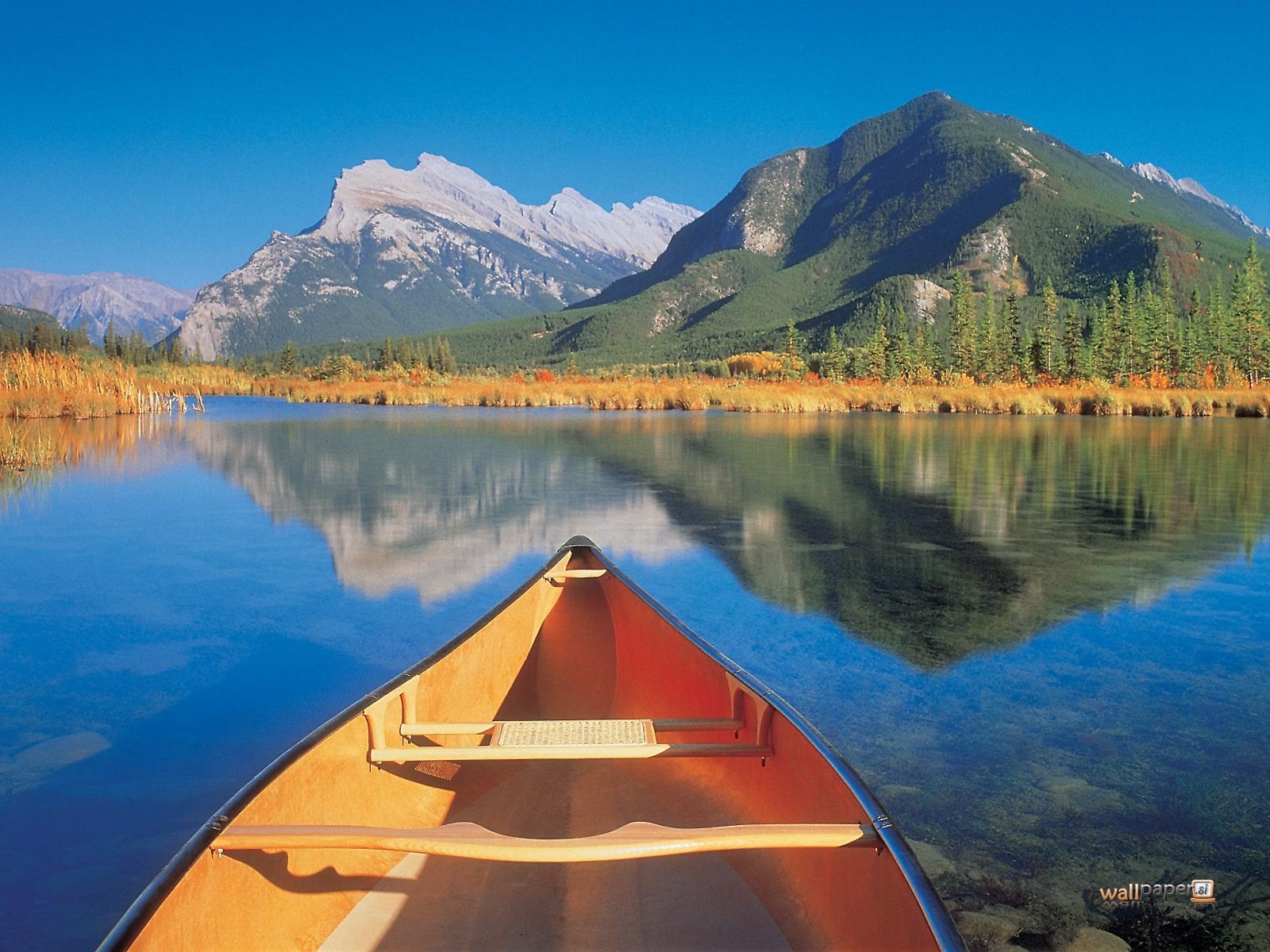 26 Canoe Hd Wallpapers - Mount Rundle , HD Wallpaper & Backgrounds