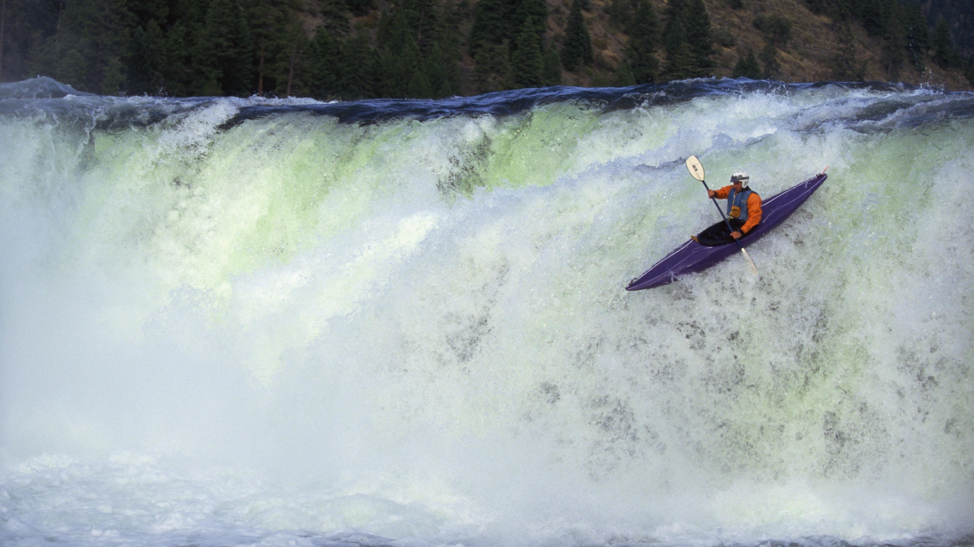Full Hd Wallpaper Canoe Rafting Extreme Trick - Kayaking Hedgehog , HD Wallpaper & Backgrounds