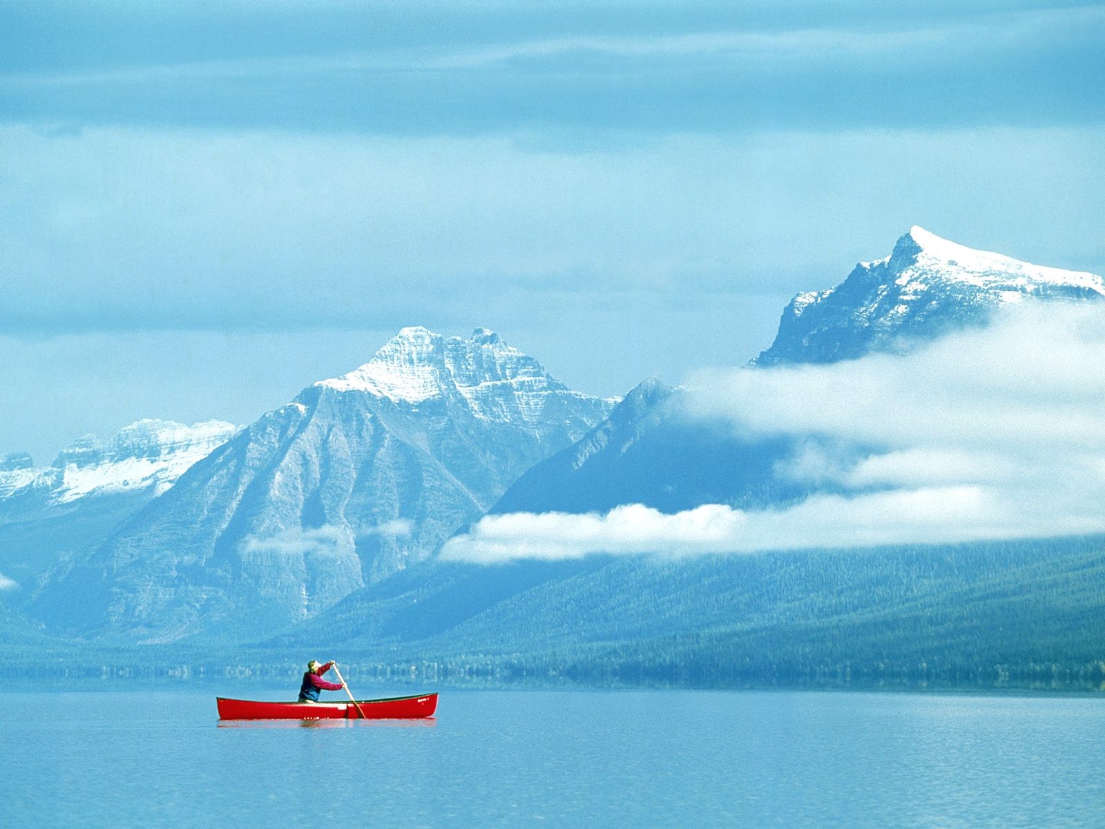 Untitled Canoeing Glacier National Park Montana Canoe - Glacier National Park Montana , HD Wallpaper & Backgrounds