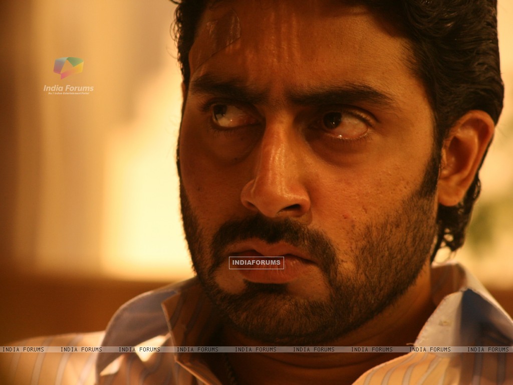 Abhishek Bachchan In Sarkar Raj Size - Abhishek Bachchan , HD Wallpaper & Backgrounds