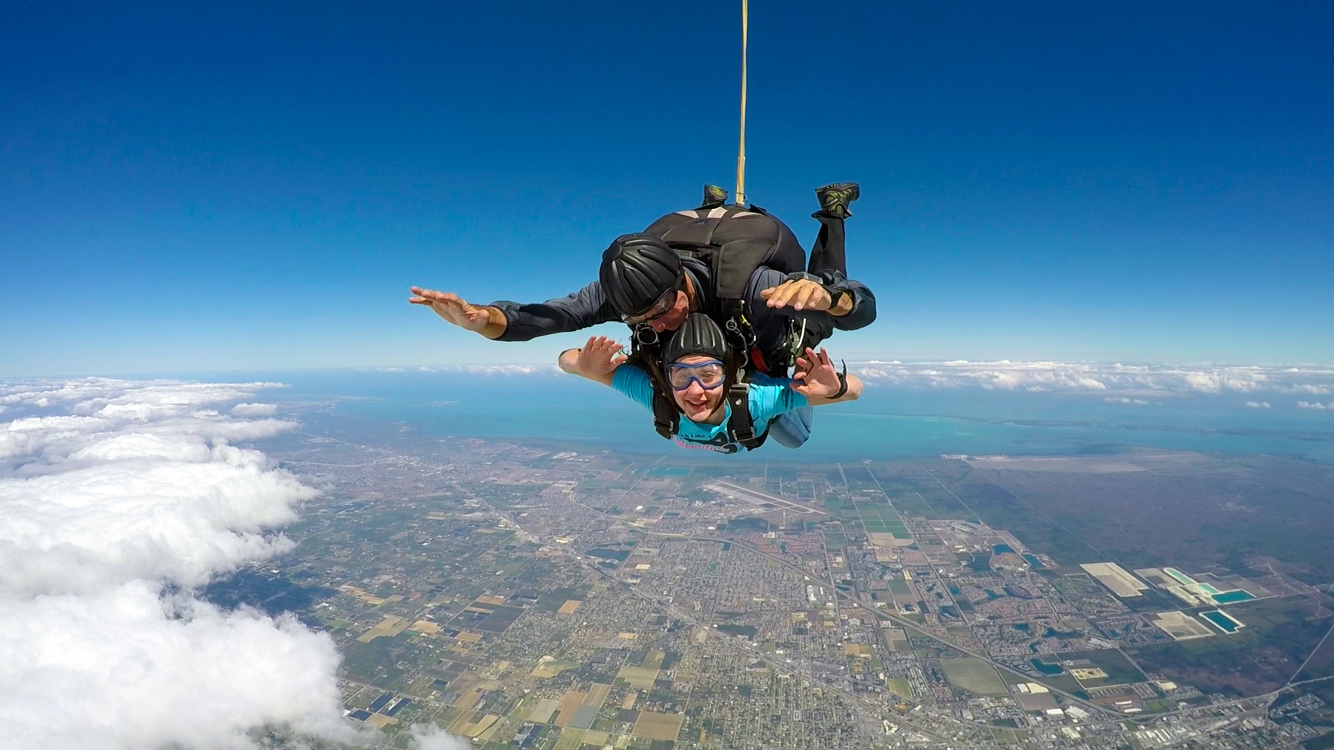 We Specialize In First Timers And It Is Also Very Special - Skydive Tandem , HD Wallpaper & Backgrounds