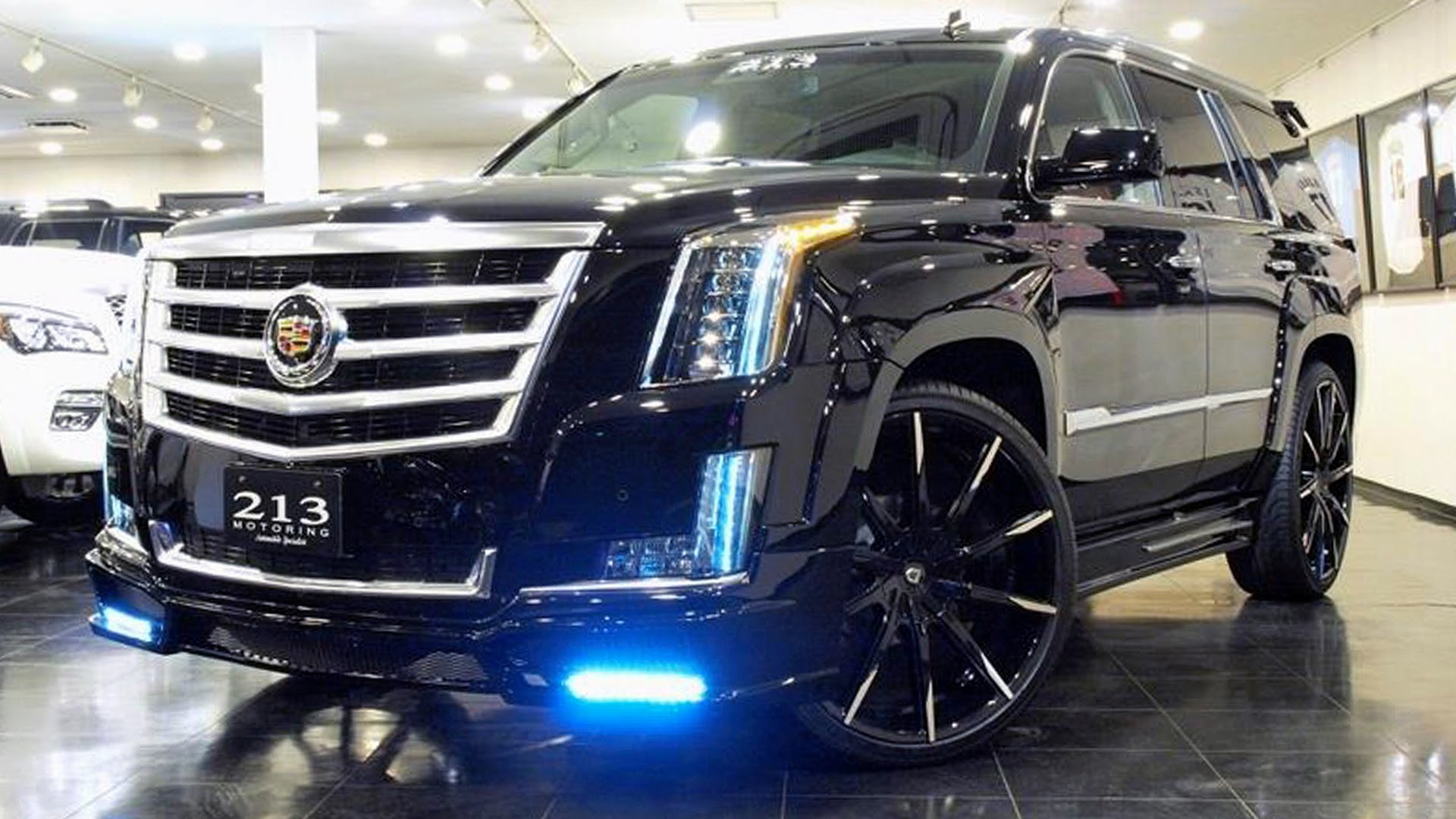 2015 Cadillac Escalade Picture Wallpapers - Cadillac Escalade 2017 Custom , HD Wallpaper & Backgrounds