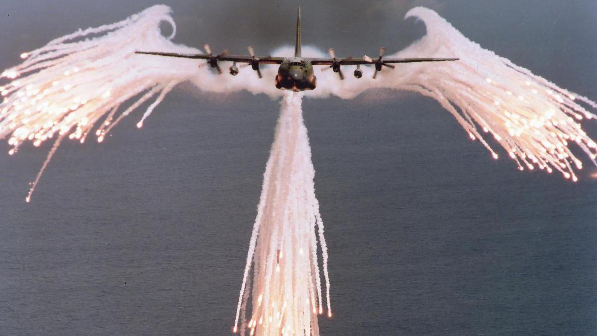 C 130 Hercules Releases Flares Wallpaper Us Angel Of Death C 130 Hercules Releases Flares Wallpaper Us Angel Of Death