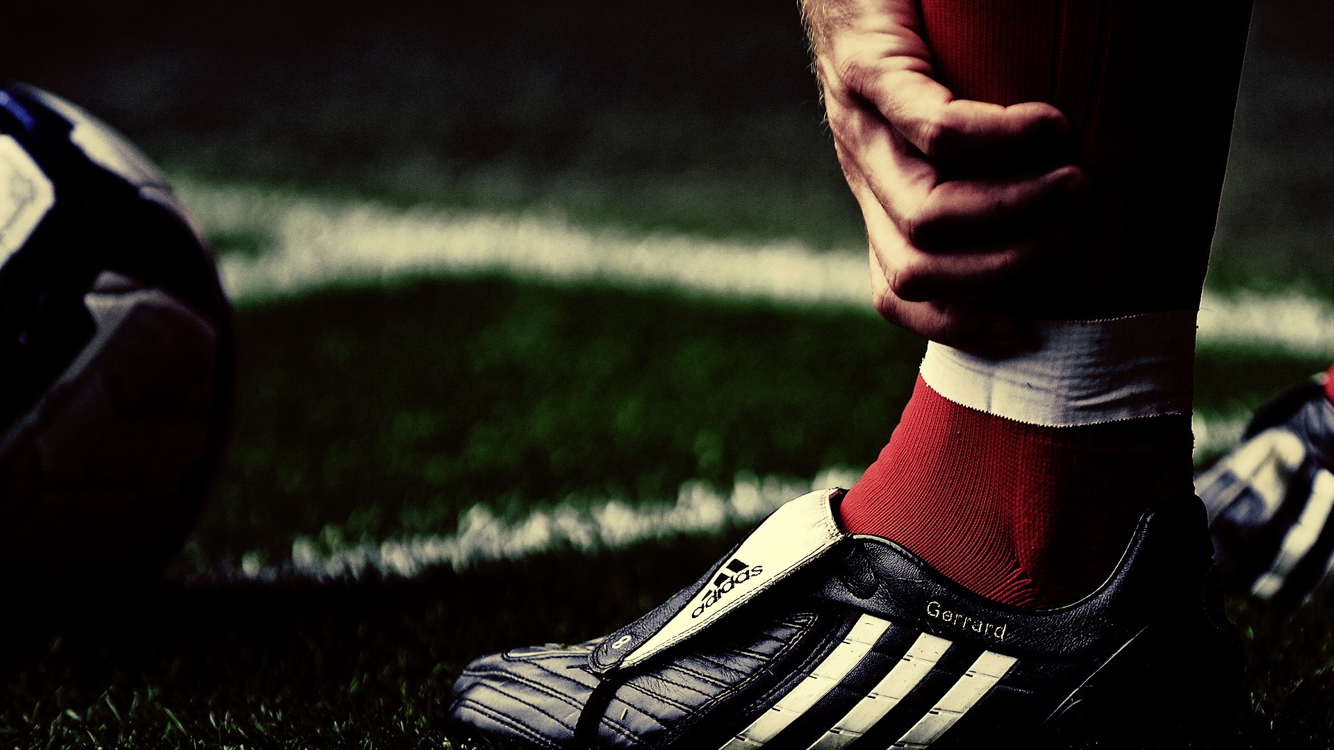 Wallpaper Sneaker, Adidas, Foot, Football - Football Hd Wallpapers 2017 , HD Wallpaper & Backgrounds