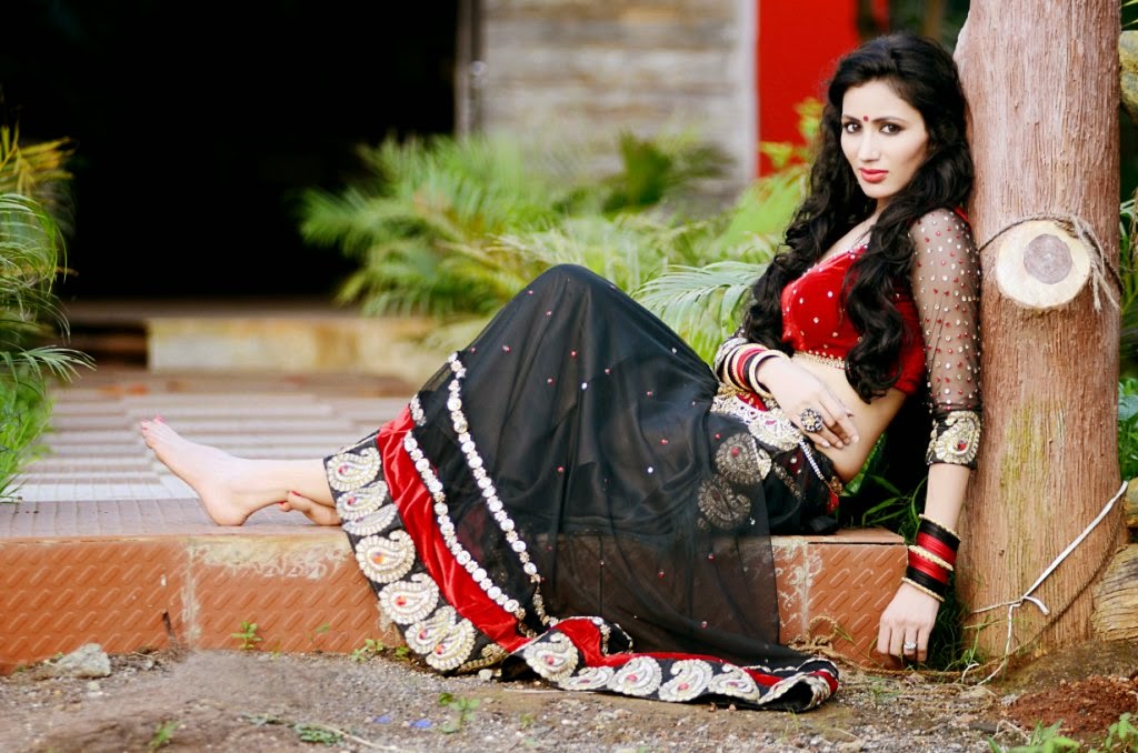 Hot Indian Girl Hd Wallpapers - Hot Girl In Indore , HD Wallpaper & Backgrounds