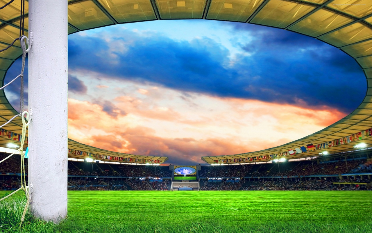 Wide Football Field Wallpapers - Football Stadium High Resolution , HD Wallpaper & Backgrounds