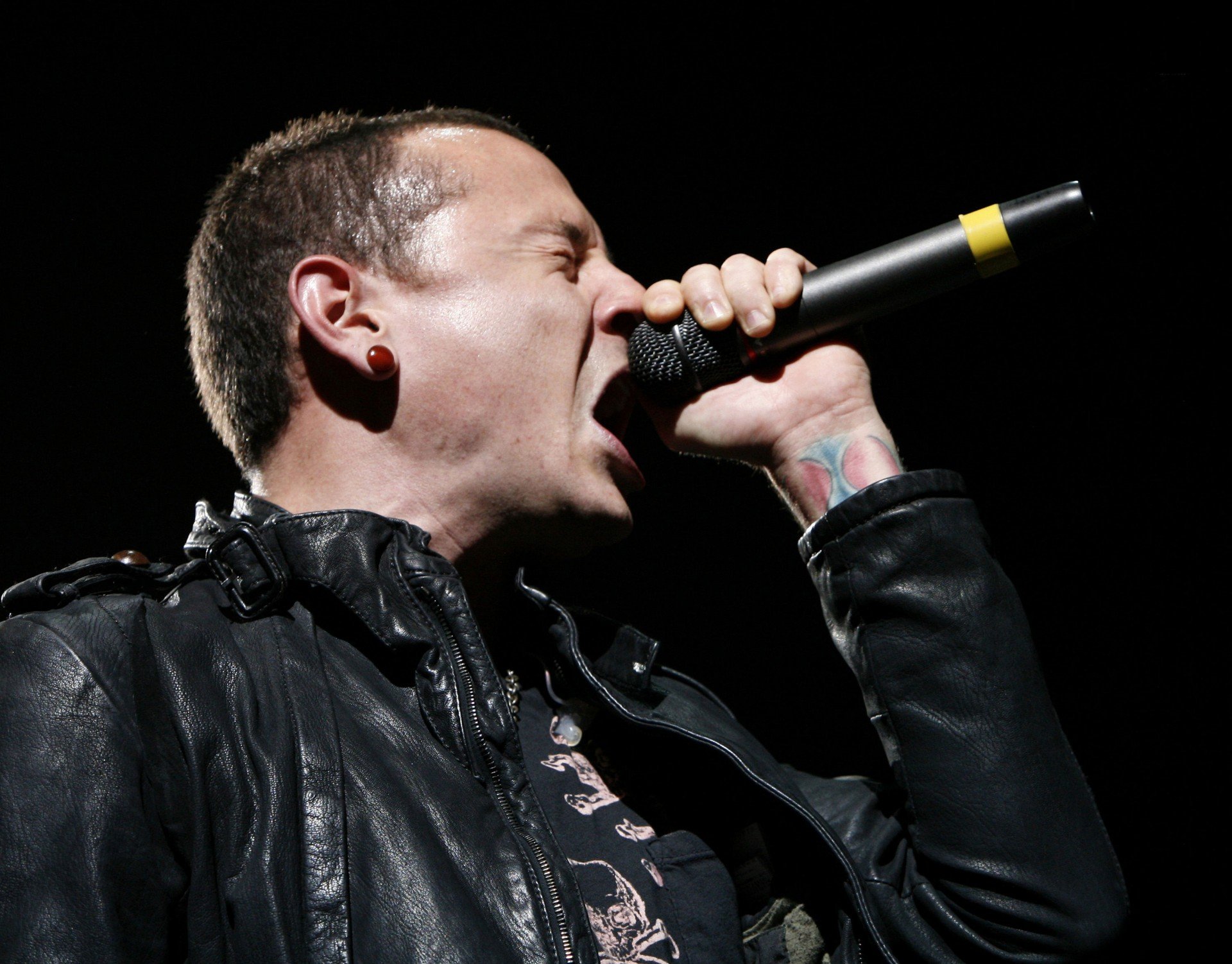 Chester Bennington Linkin Park Dead By Sunrise - Chester Linkin Park Hd , HD Wallpaper & Backgrounds