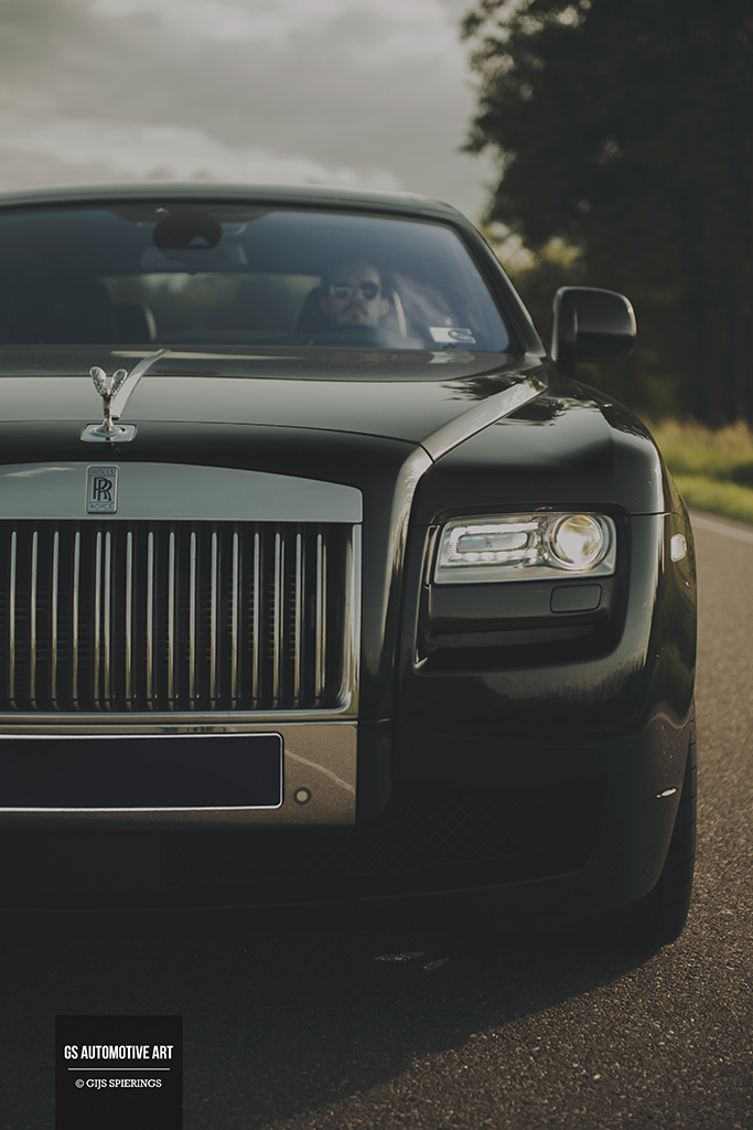 Rolls Royce Ghost Black - Full Hd Rolls Royce Wallpaper For Mobile , HD Wallpaper & Backgrounds