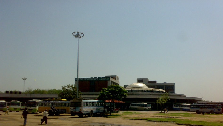 Chandigarh Sector 43 Bus Stand Hd Wallpapers - Commercial Building , HD Wallpaper & Backgrounds