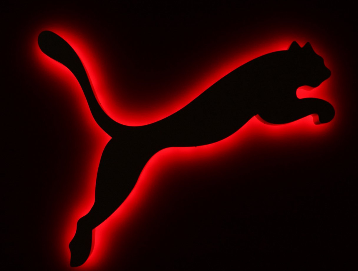 Puma - Darkness , HD Wallpaper & Backgrounds