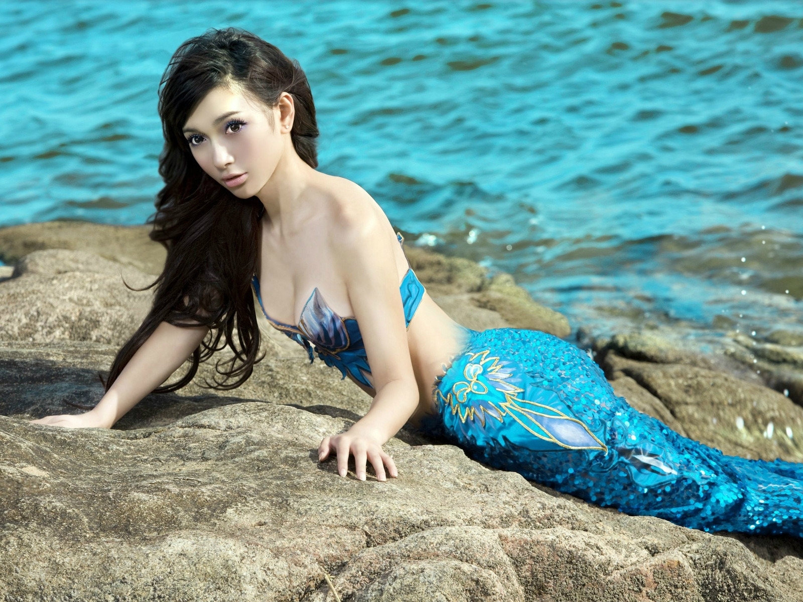 Leah Dizon Siren Wallpaper - Real Beautiful Mermaids , HD Wallpaper & Backgrounds