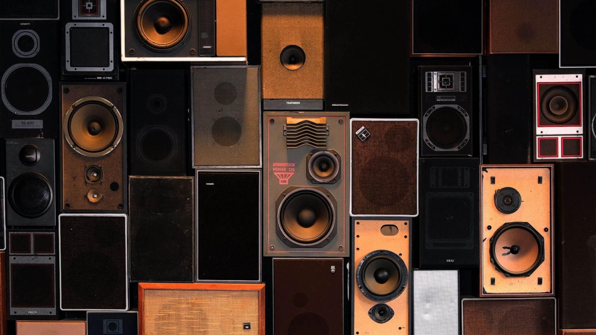 575 Wallpapers - Vintage Speakers , HD Wallpaper & Backgrounds