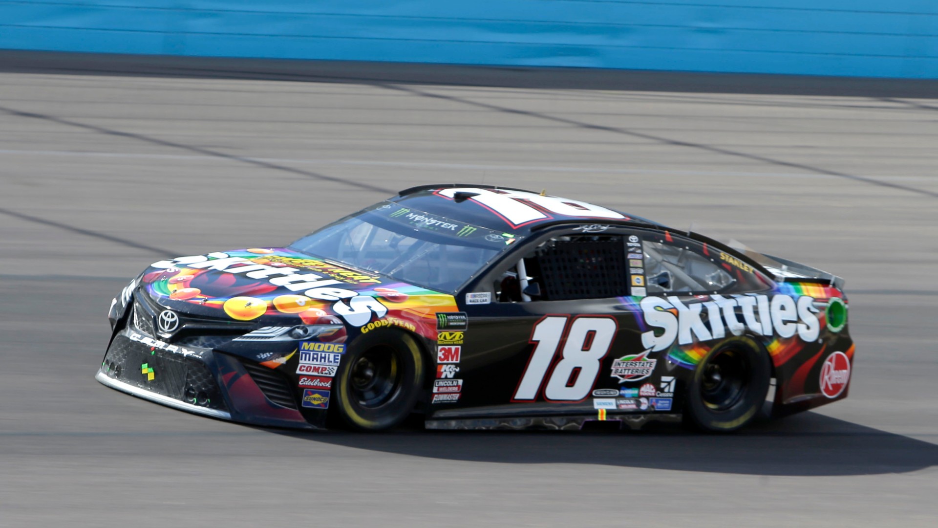 Kyle Busch Wallpapers