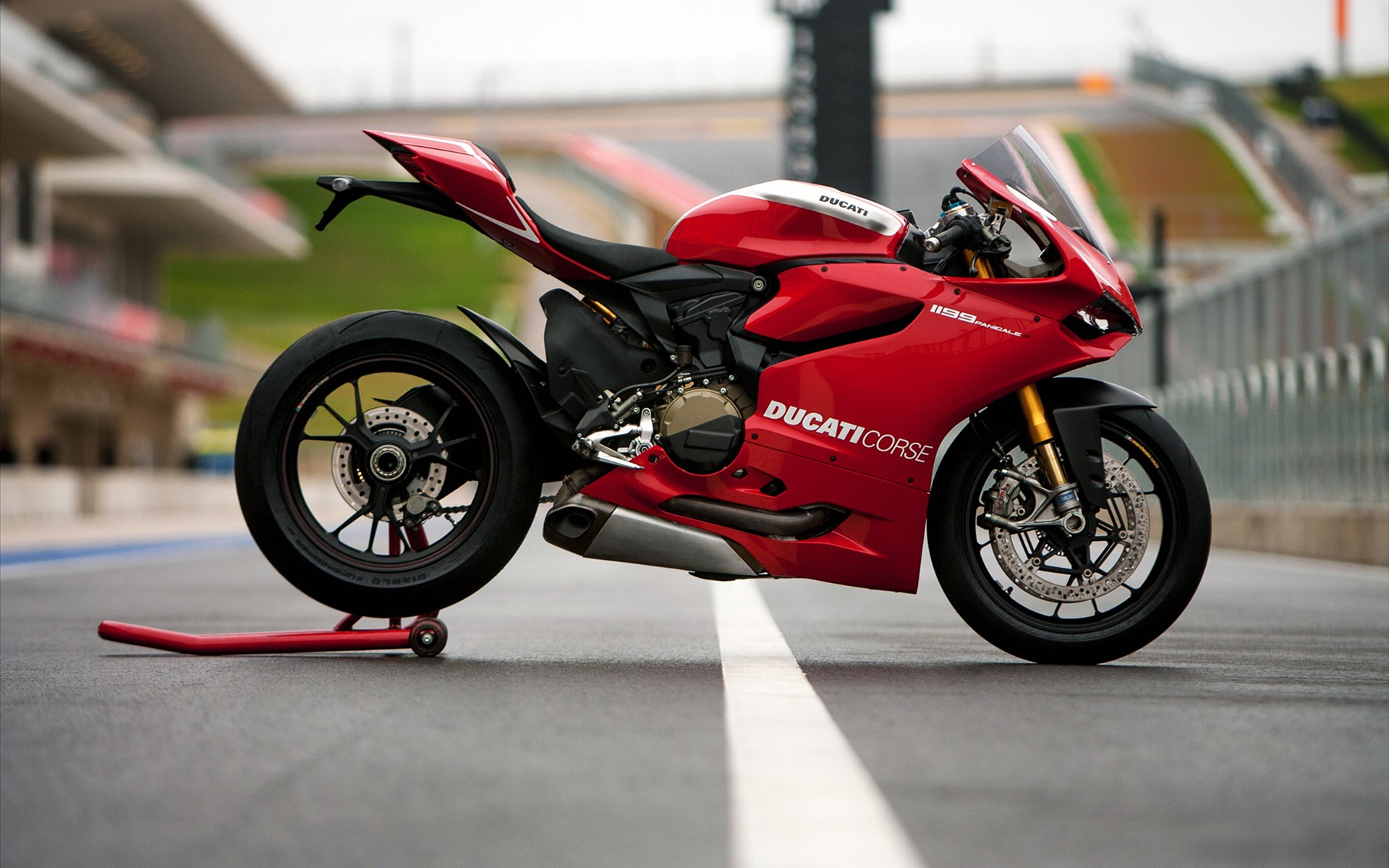 Dhoom Bike Wallpaper - Ducati 1198 Panigale 2014 , HD Wallpaper & Backgrounds