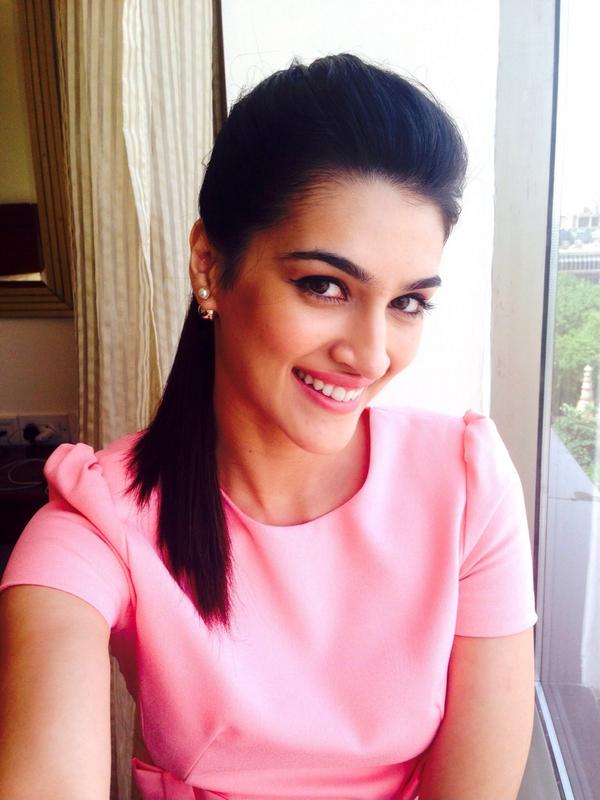 Kriti Sanon On Twitter - Krithi Sanon , HD Wallpaper & Backgrounds