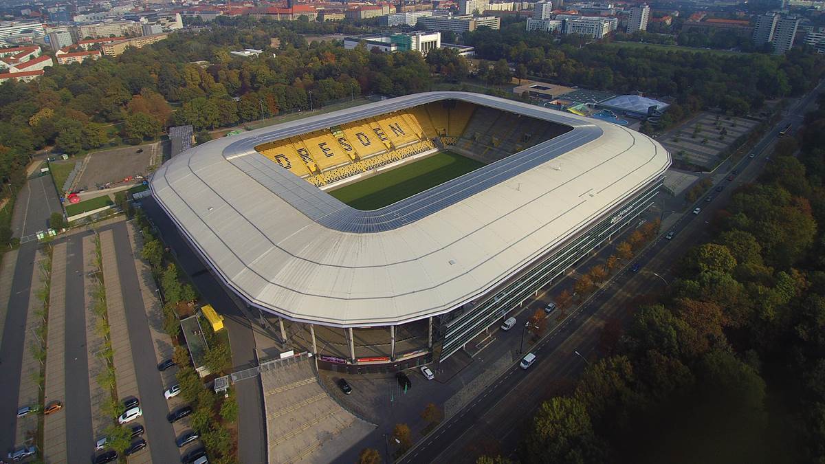 Rudolf Harbig Stadion - Rudolf Harbig Stadion Dresden , HD Wallpaper & Backgrounds