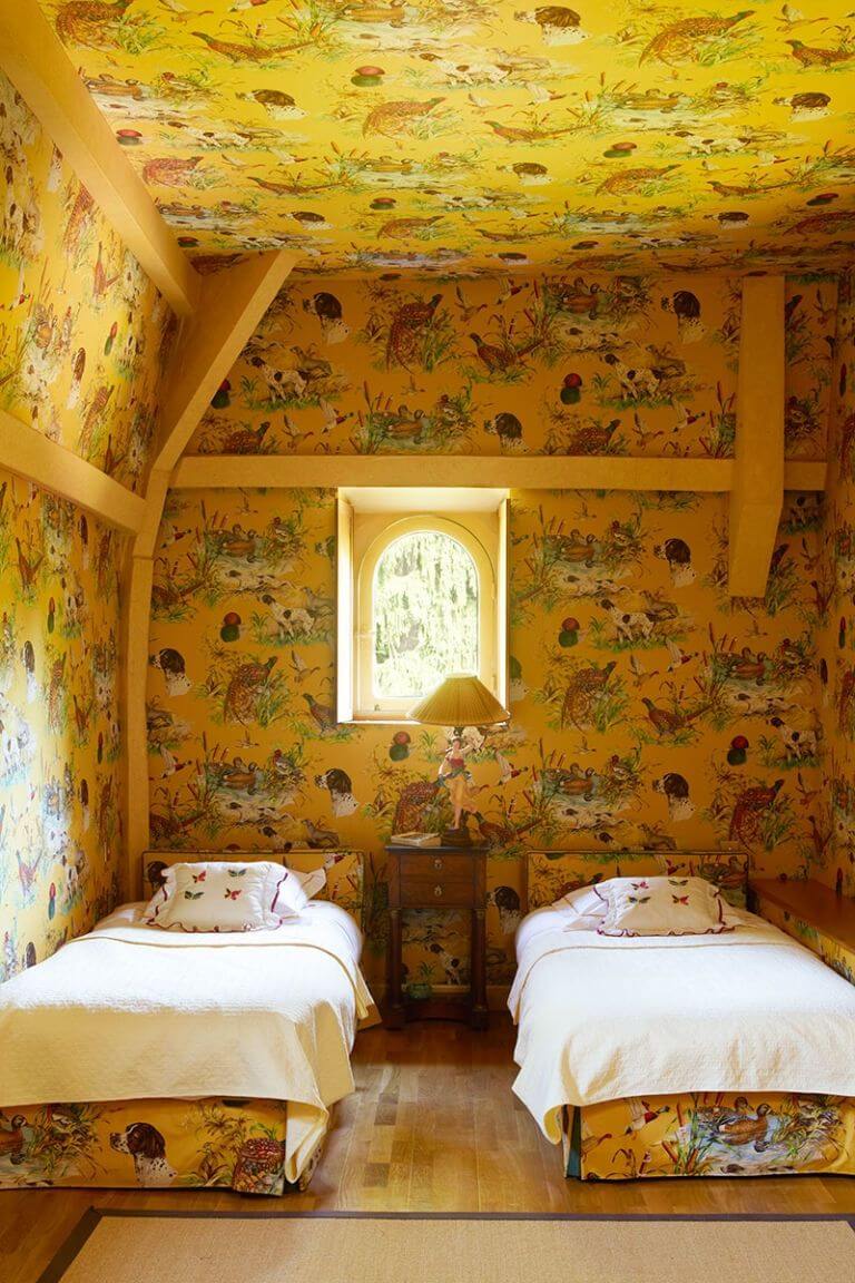Wes Anderson Inspired Children's Twin Bedroom With - Wes Anderson Rug , HD Wallpaper & Backgrounds