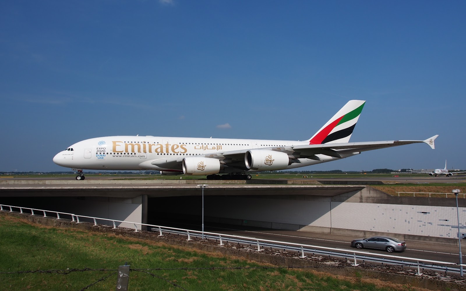 Back To 27 Airbus A380 Wallpapers - Airbus A380 Wallpapers Free Download , HD Wallpaper & Backgrounds