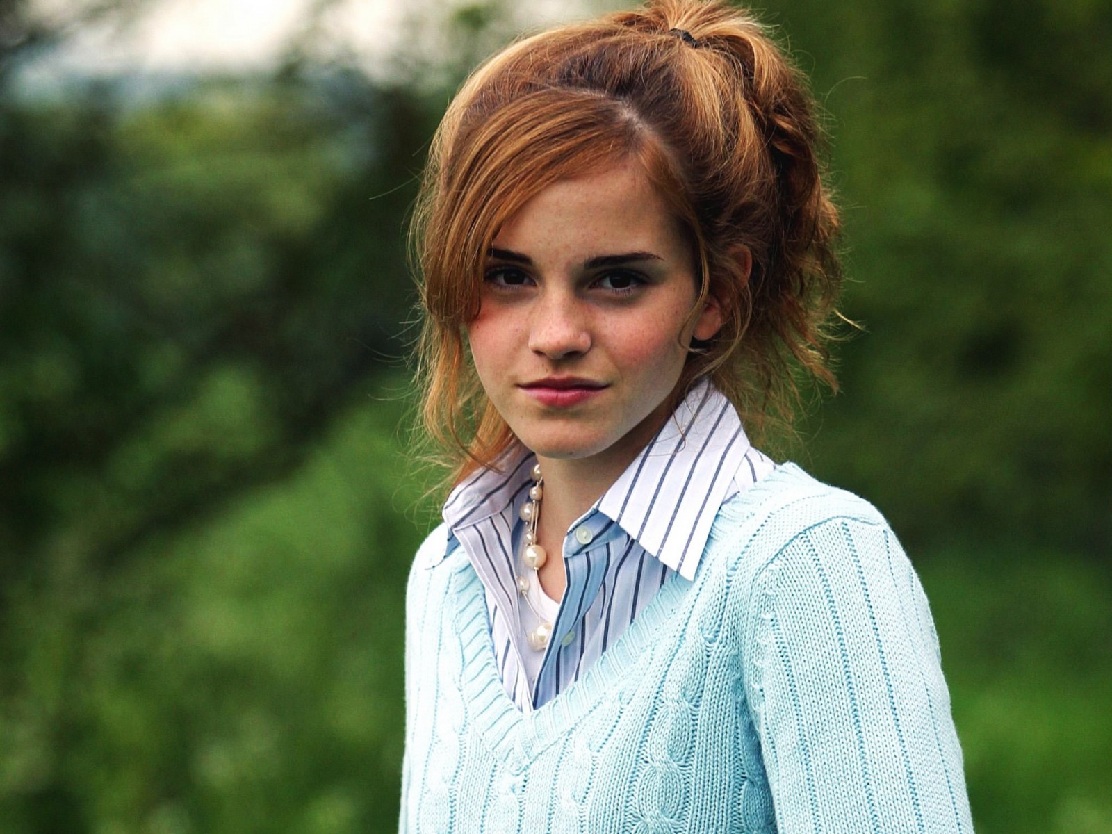 Emma Watson Very High Quality Wallpaper - Emma Watson , HD Wallpaper & Backgrounds