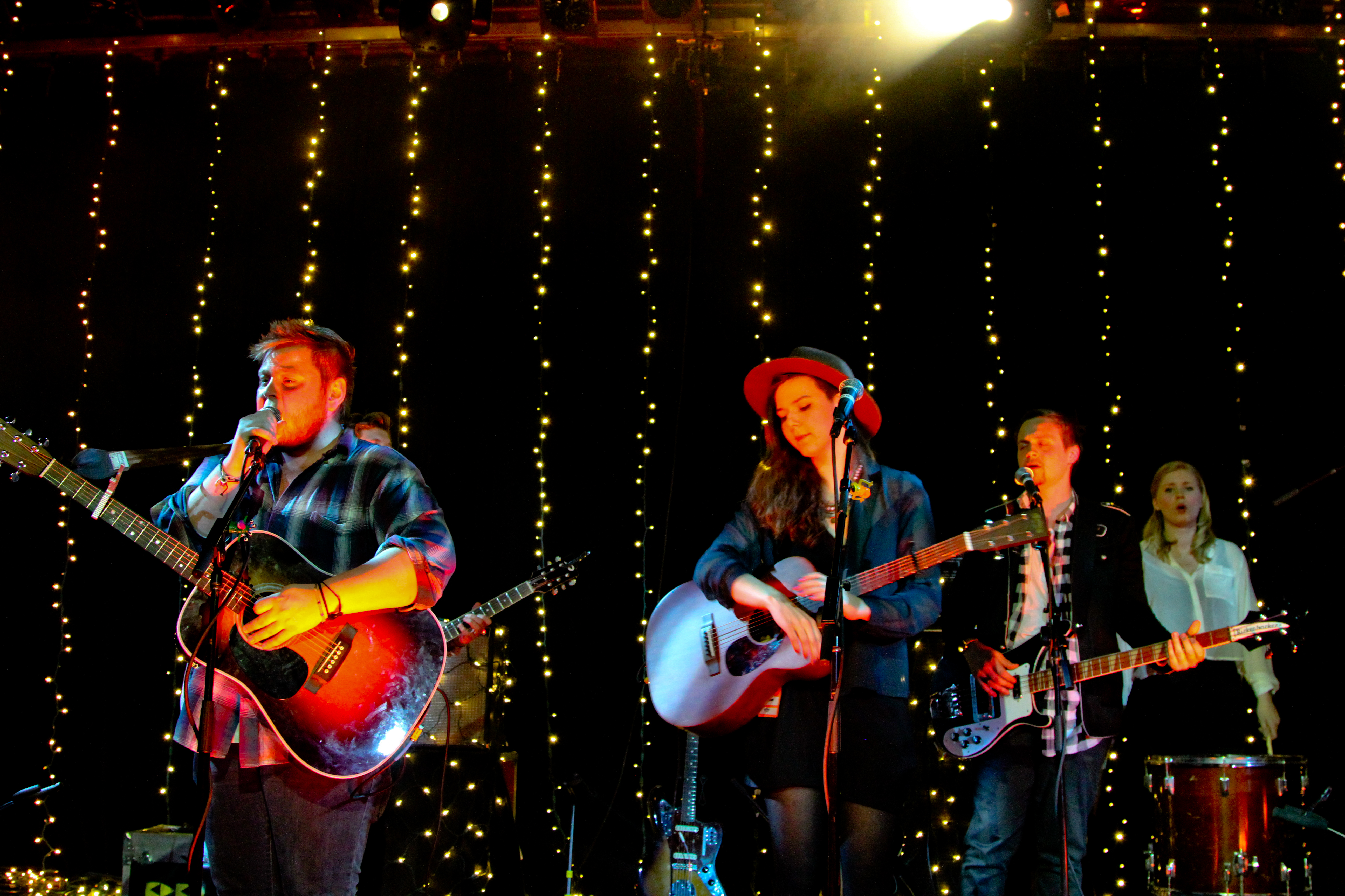 Monsters And Men Performing , HD Wallpaper & Backgrounds