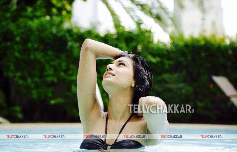 Erica Fernandes - Erica Fernandes Hot In Bikini , HD Wallpaper & Backgrounds