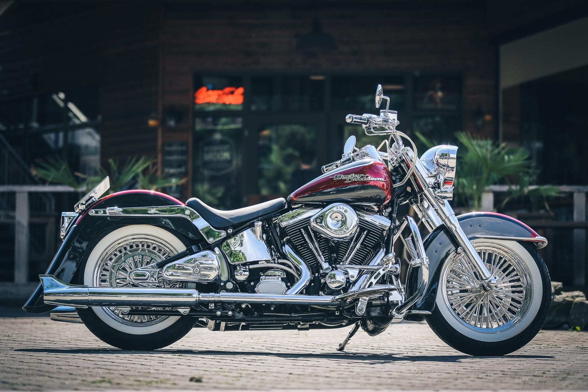 Wallpapers Id - - Custom Harley Davidson Heritage Softail , HD Wallpaper & Backgrounds