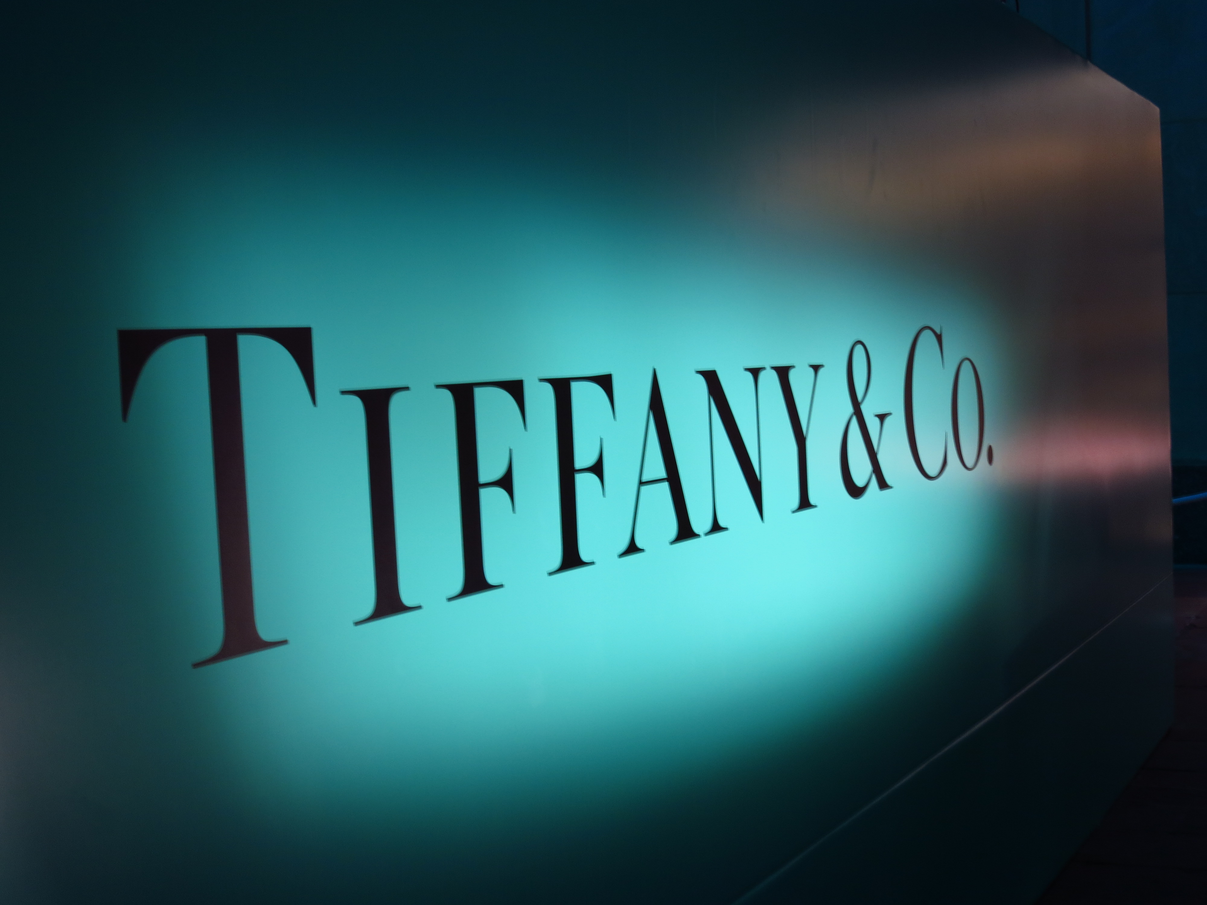 Tiffany And Co Background 1626543 Hd Wallpaper Backgrounds