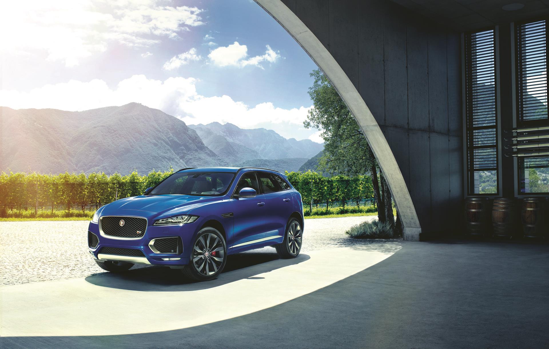 2017 Jaguar F-pace Wallpapers - Jaguar F Pace Royal Blue , HD Wallpaper & Backgrounds