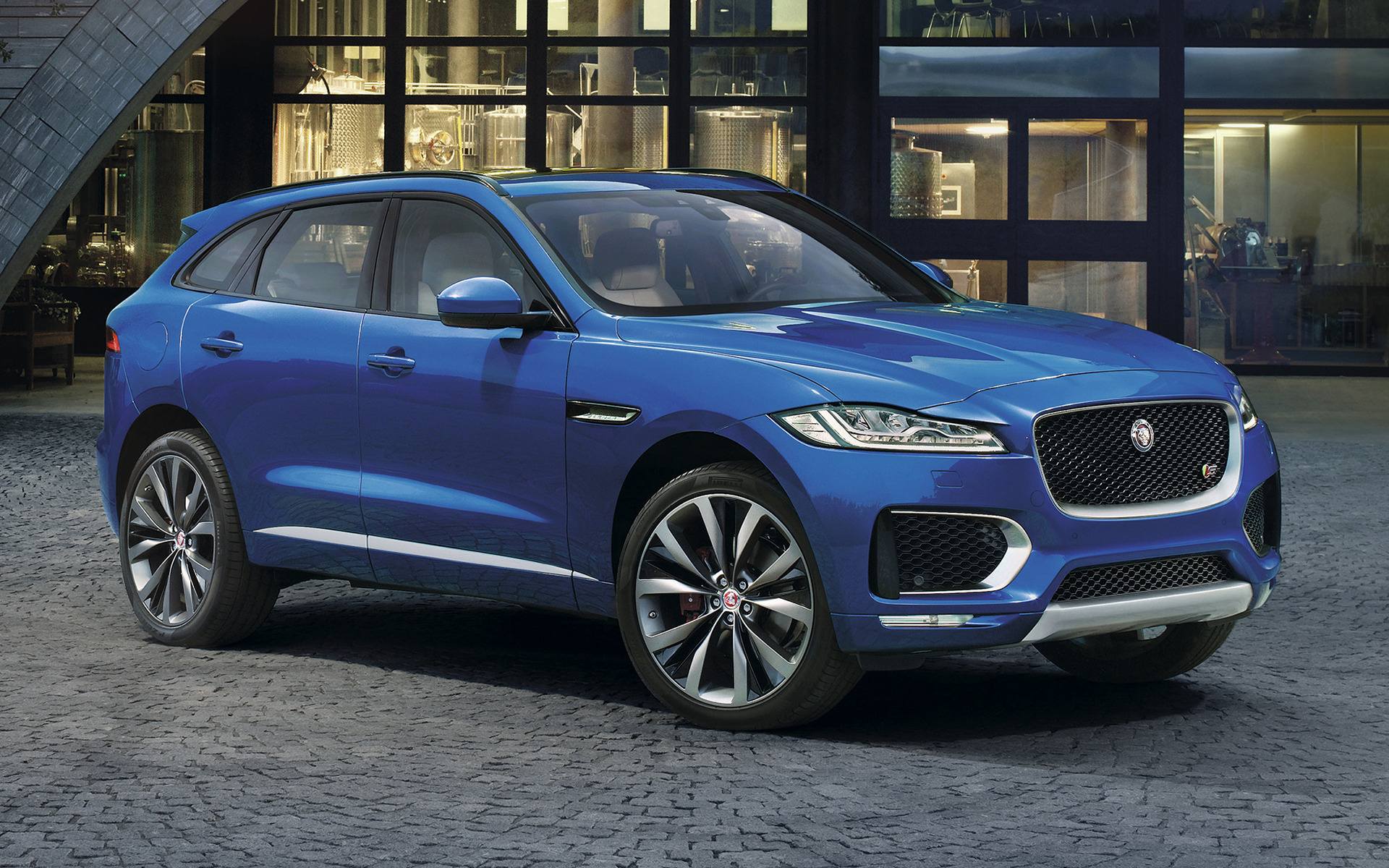 Jaguar F Pace Wallpapers Jaguar F Pace Pictures For - Jaguar F Pace Svr 2019 , HD Wallpaper & Backgrounds