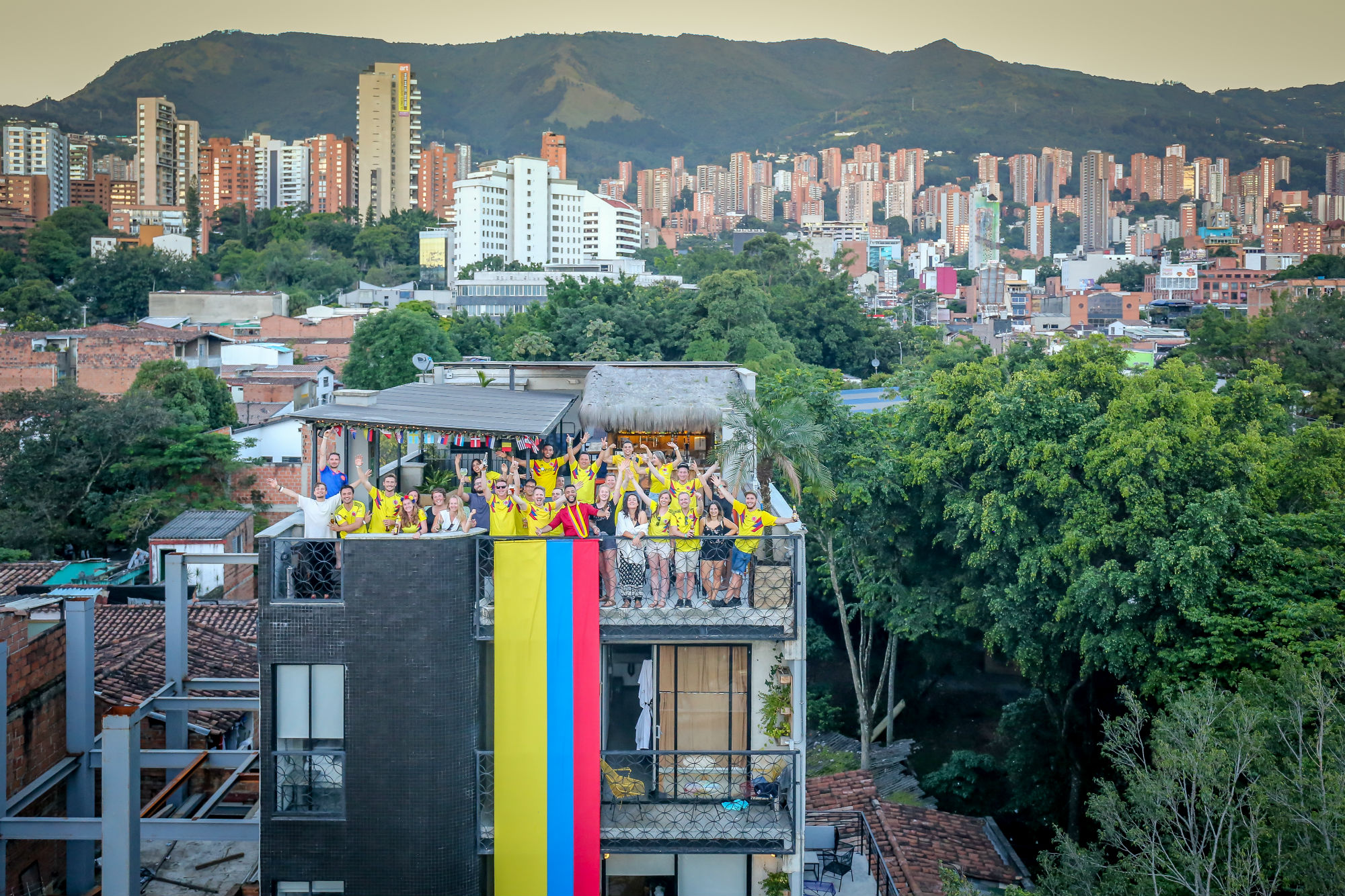 Medellin Colombia , HD Wallpaper & Backgrounds