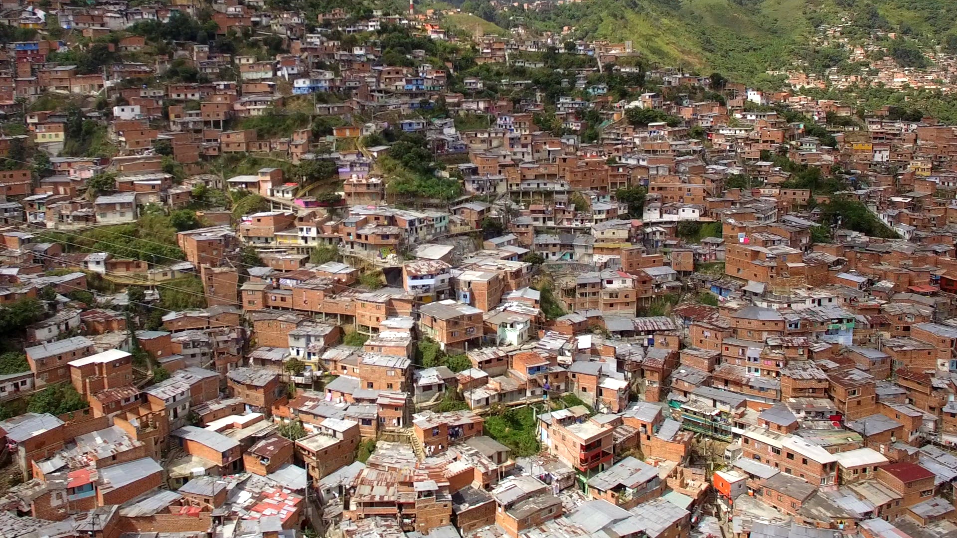 Medellin, Colombia Aerial View, Flying Over Comuna - Medellin , HD Wallpaper & Backgrounds