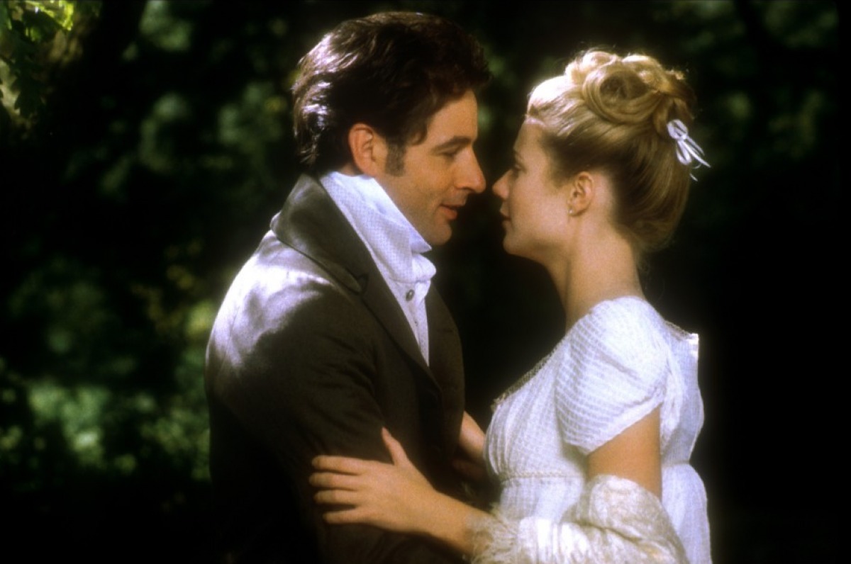 Ranking The Kiss Scenes Of Austen Screen Adaptations - Emma Gwyneth Paltrow Cast , HD Wallpaper & Backgrounds