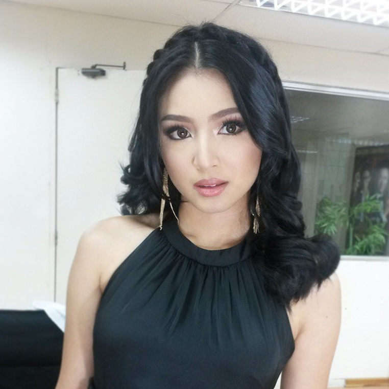 Nadine Lustre - Hair Style For Debut , HD Wallpaper & Backgrounds