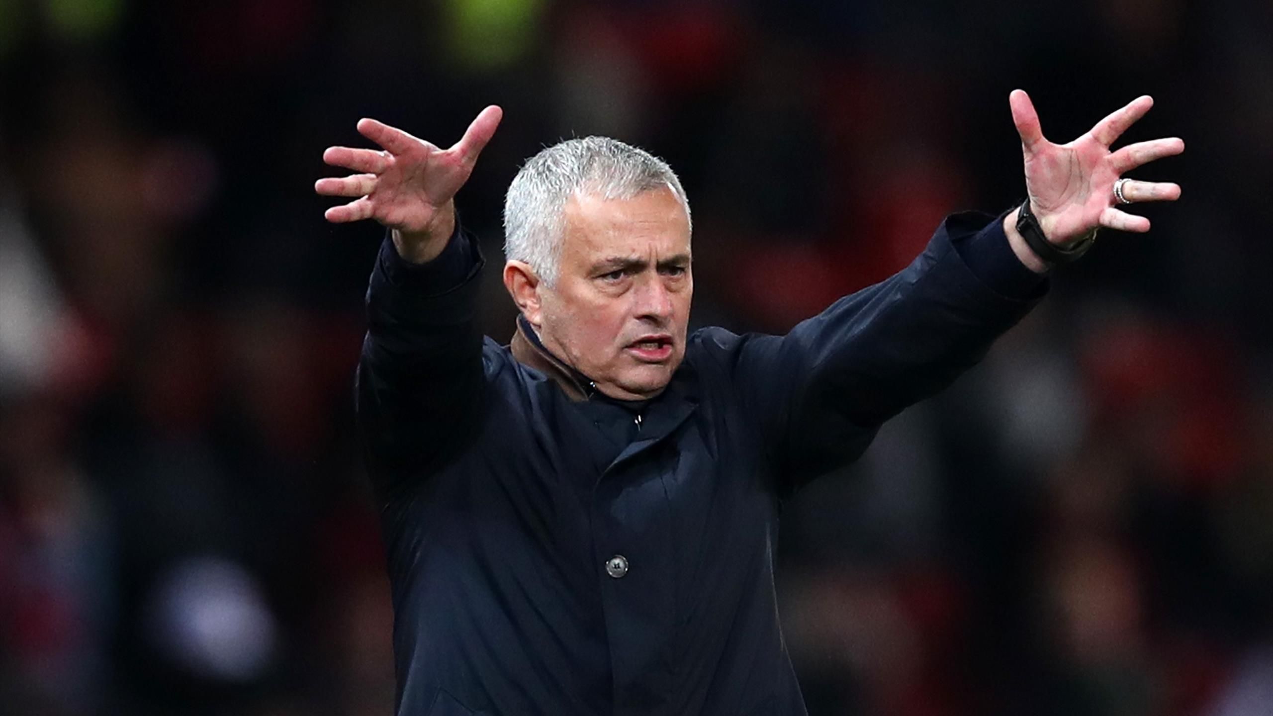 'jose Mourinho Has To Change After Criticising Ole - Paul Pogba Vs Fulham , HD Wallpaper & Backgrounds