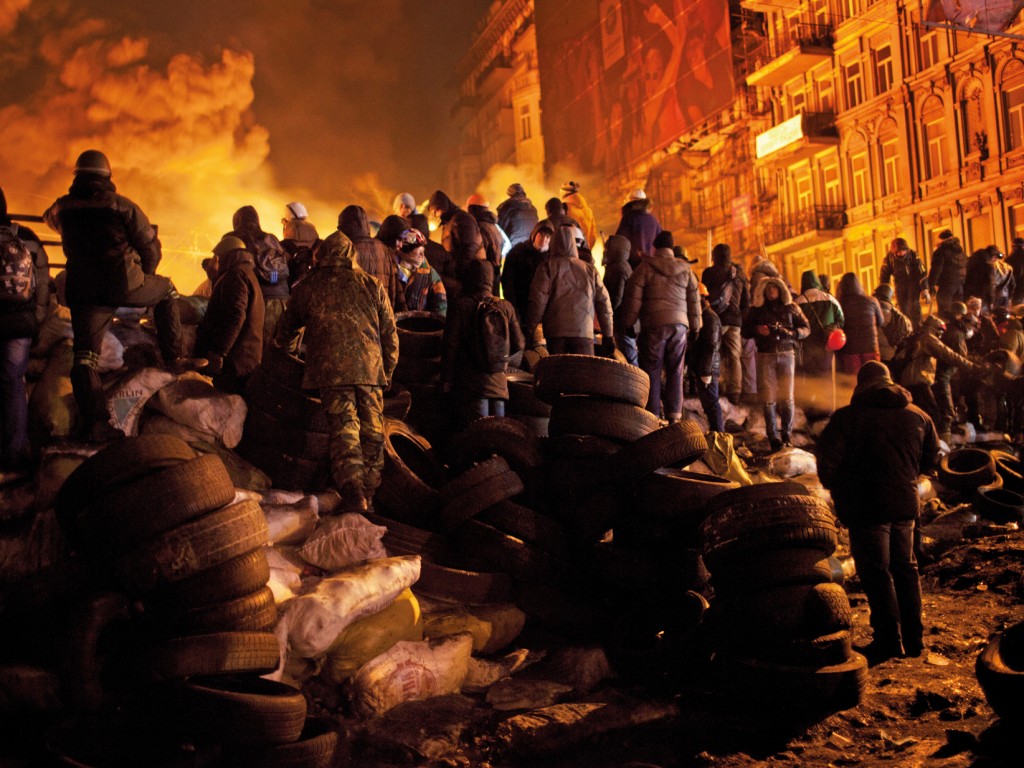 Ukrainians Are Clamouring For Change But The West Is - Ukraine Protest , HD Wallpaper & Backgrounds