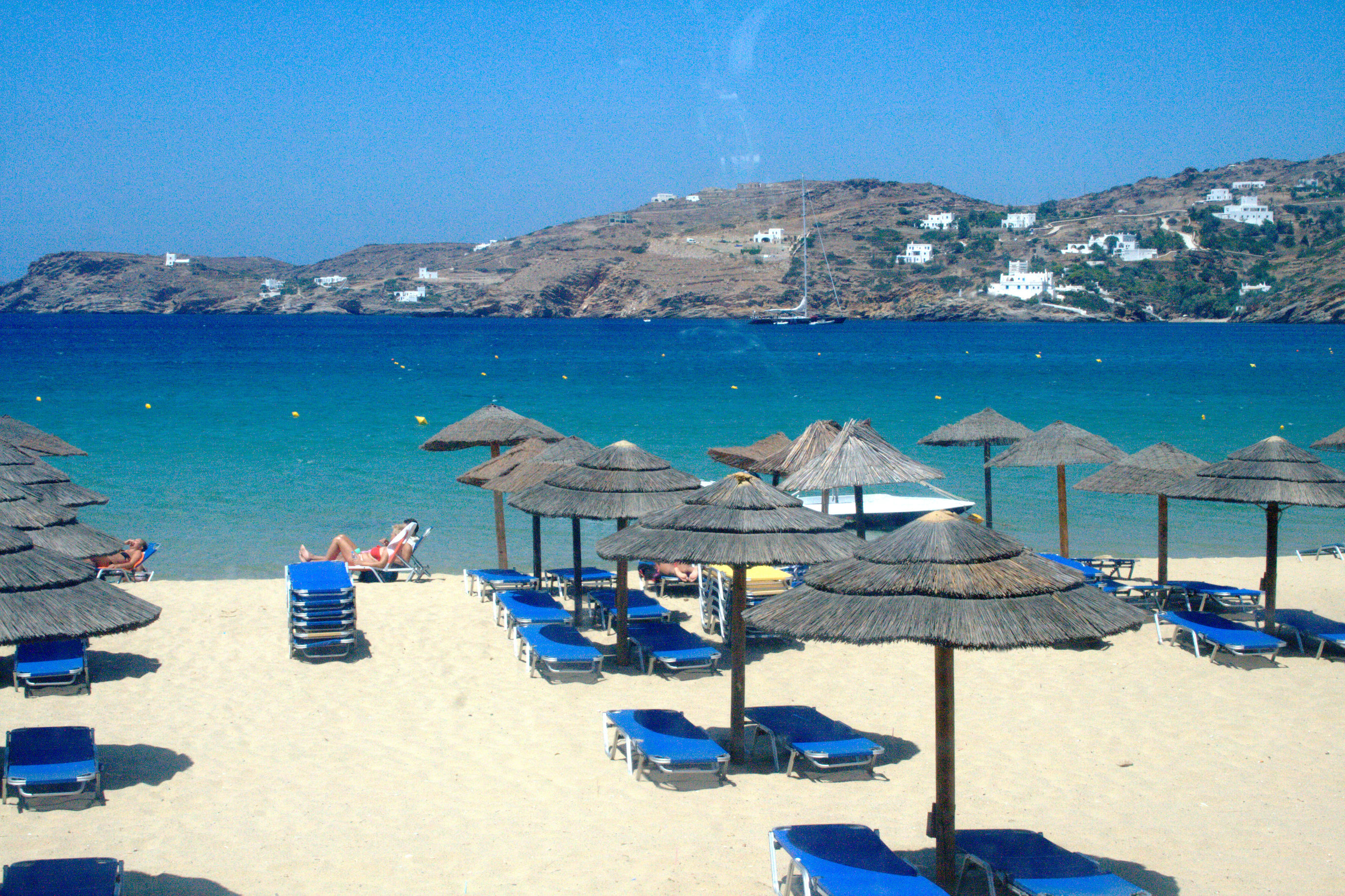 Mylopotas Beach Ios In Greece Wallpaper - Ios , HD Wallpaper & Backgrounds