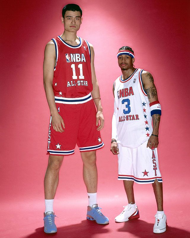 Yao Ming And Alan Iverson - Yao Ming Allen Iverson , HD Wallpaper & Backgrounds