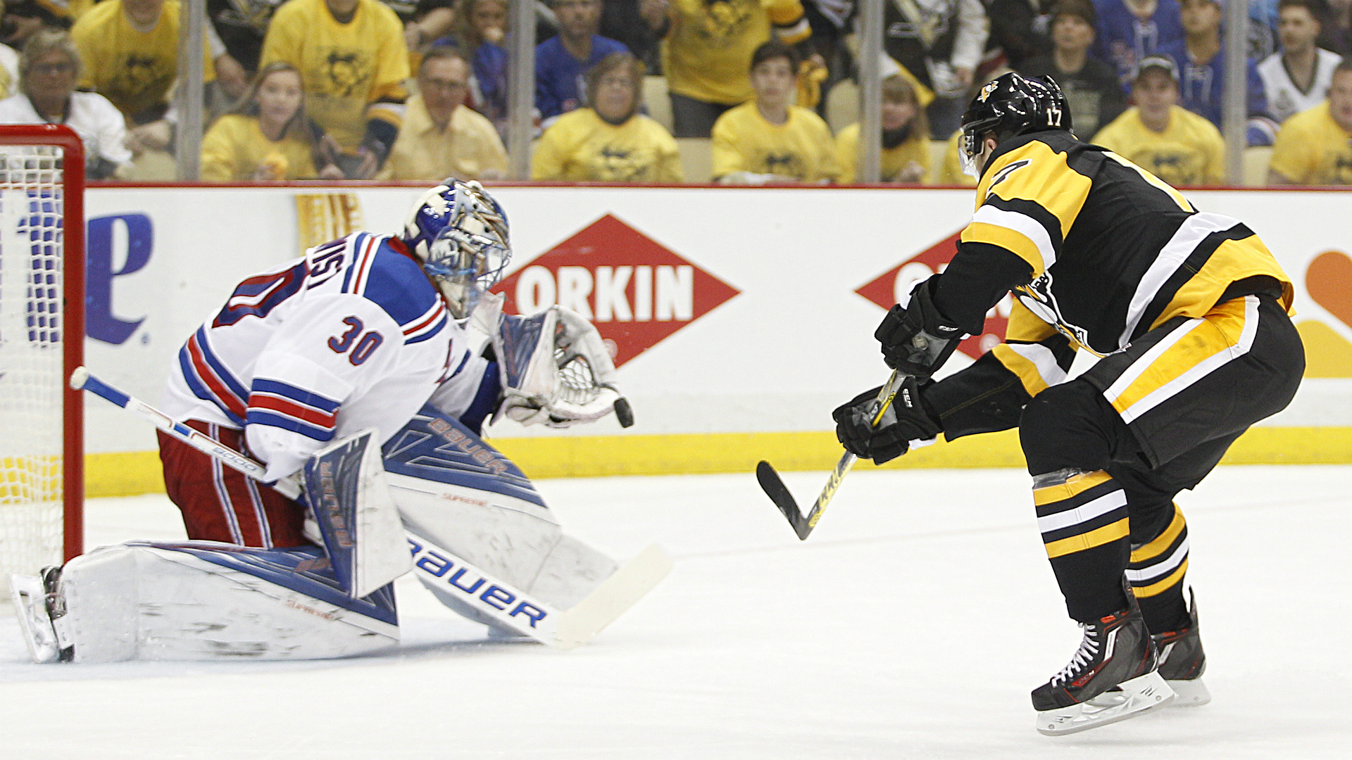 Penguins Get A Reminder Yep, Henrik Lundqvist Is Still - College Ice Hockey , HD Wallpaper & Backgrounds