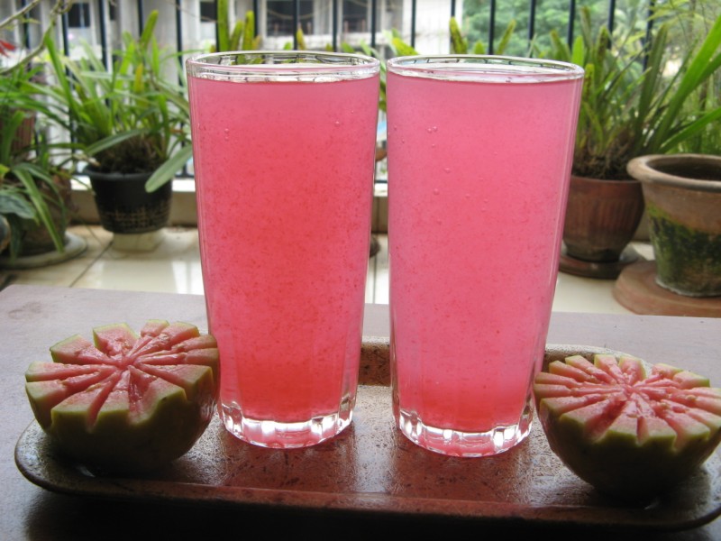 10 Best Guava Juice Recipes Images On Pinterest - Red Guava Juice Recipe , HD Wallpaper & Backgrounds