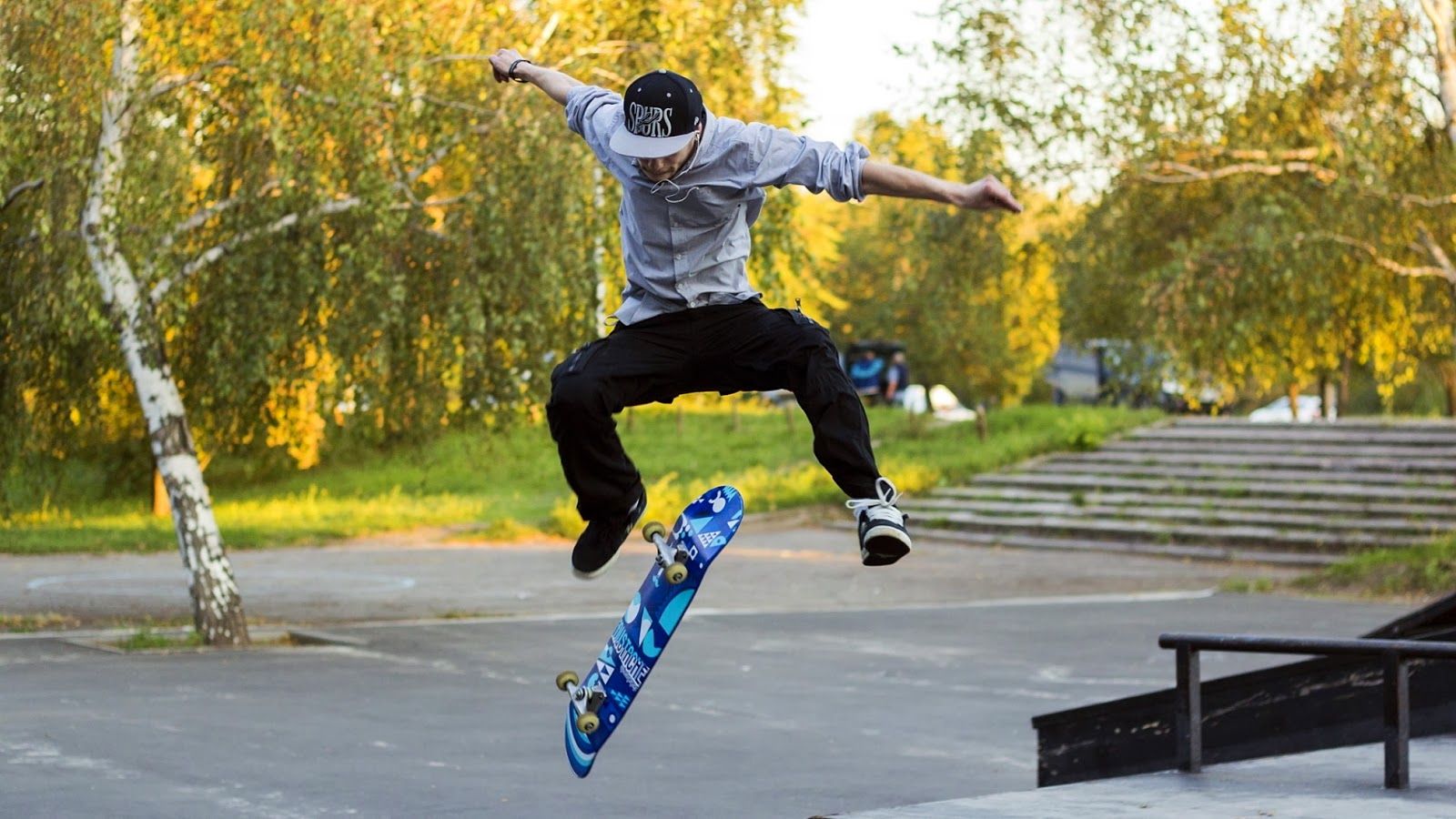 Kick Flip Skateboard Wallpapers - Skate Kickflip , HD Wallpaper & Backgrounds