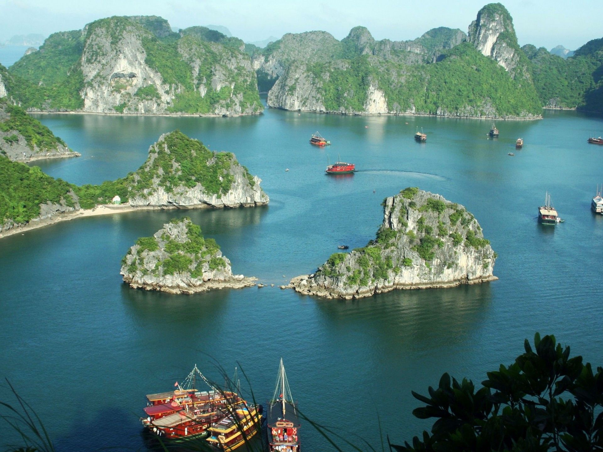 Halong Bay , HD Wallpaper & Backgrounds