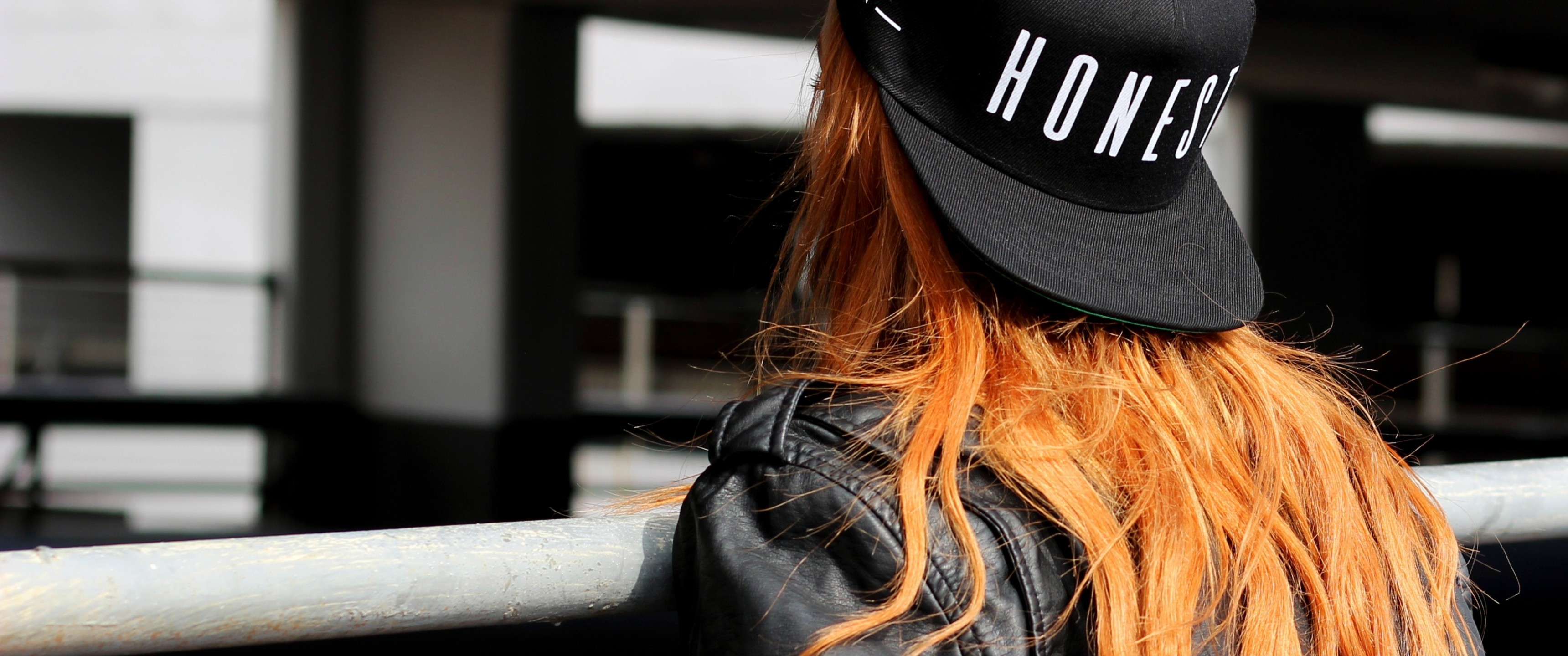 Redhead, Girl, Hat, Jacket, Back View - Redhead Girl From Back , HD Wallpaper & Backgrounds