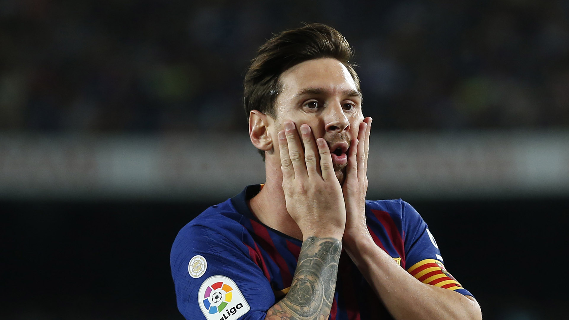 'modric Is Great But Messi Is The Best' Puyol Puts - Tottenham Vs Barcelona , HD Wallpaper & Backgrounds